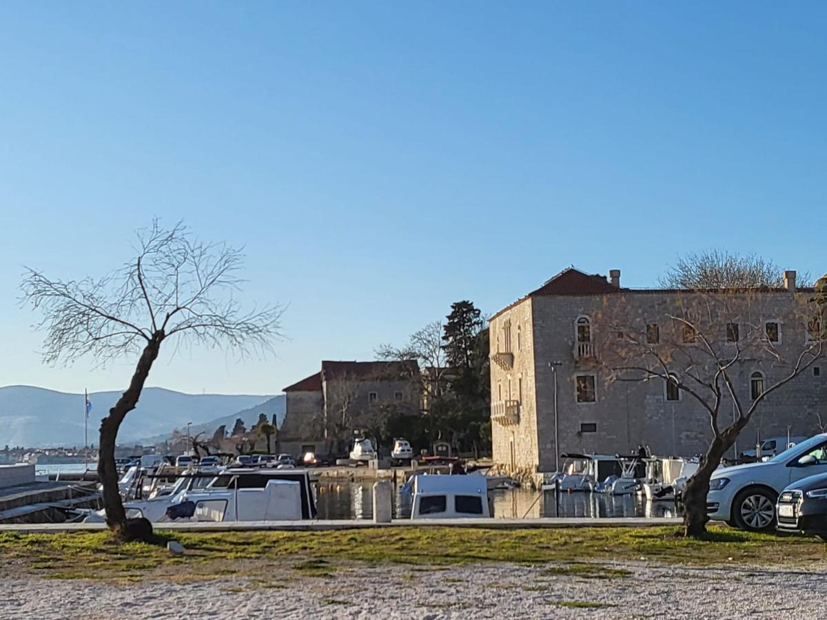 By Osibov, Diamondfish Apartamento Kaštela Exterior foto