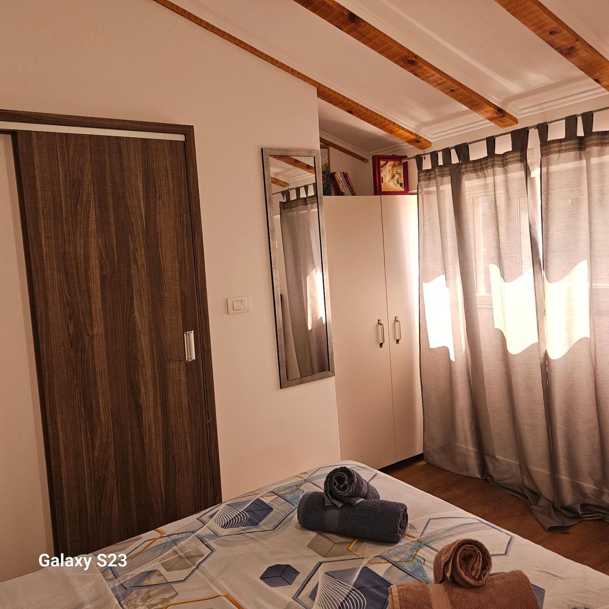 By Osibov, Diamondfish Apartamento Kaštela Quarto foto